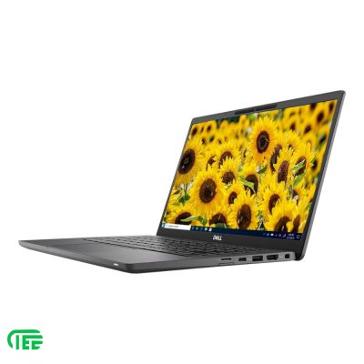 Dell Latitude 7310 در حال استفاده در کافه